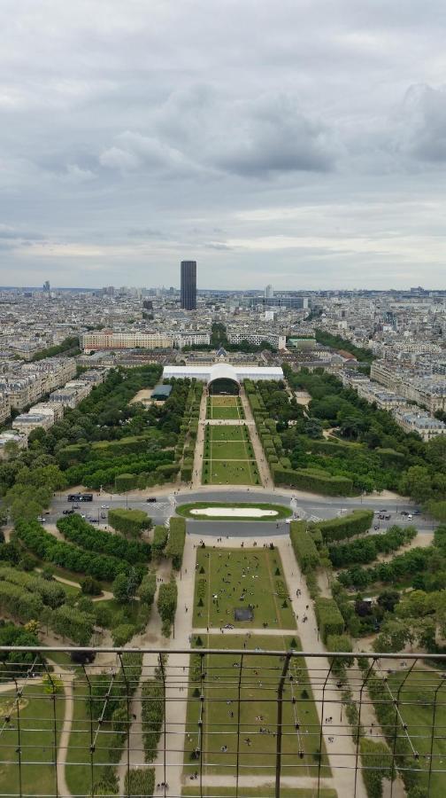 Metro - Sac A Dos - Dodo Chez Leontine 2 Ch Parking Wifi Fo Villa Colombes  Exterior photo